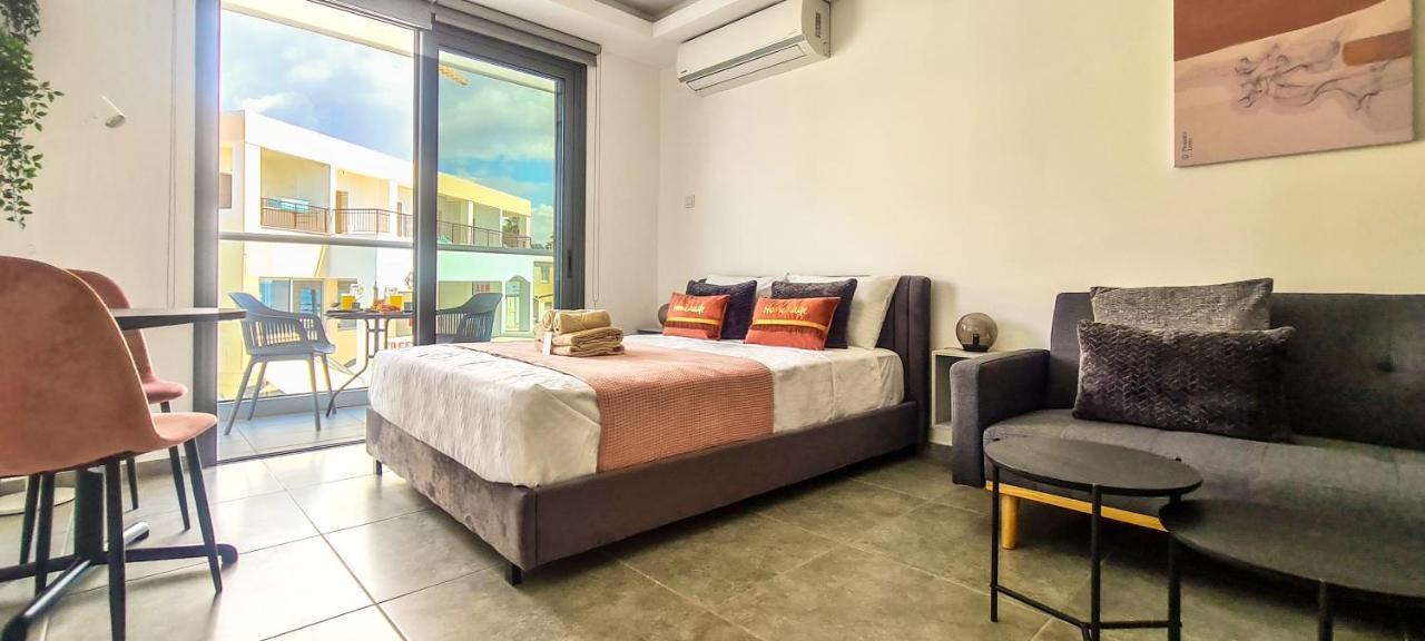 Phaedrus Living: Seaside Luxury Flat Athina 115 Apartment Paphos Luaran gambar
