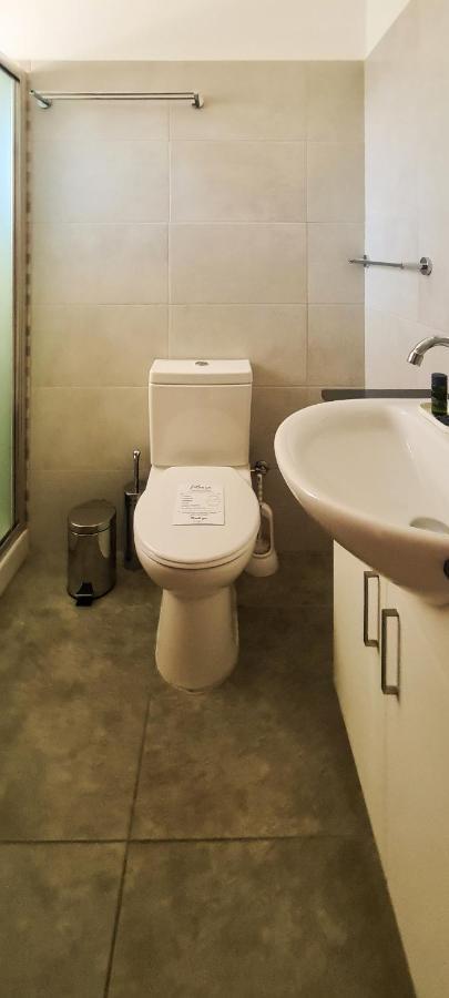 Phaedrus Living: Seaside Luxury Flat Athina 115 Apartment Paphos Luaran gambar
